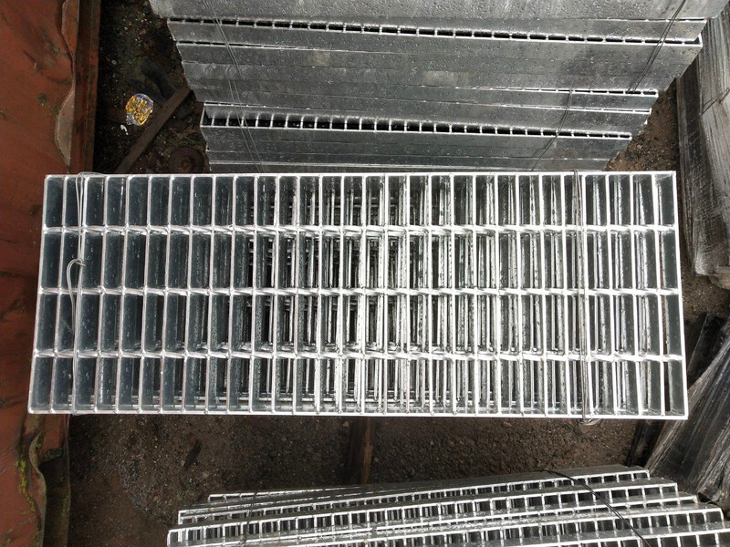 Cách lắp đặt nắp mương Grating